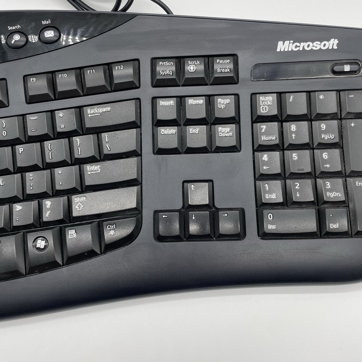 Microsoft - さくちゃ Amazon.com: Microsoft Comfort Curve Keyboard 2000 : Electronics