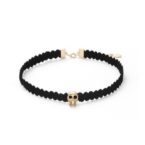 TROIS-ROIS-Yellow-Gold-Skull-Choker-TA0009-Necklace-Ko-Jun-Hei-Han-Hye-jin