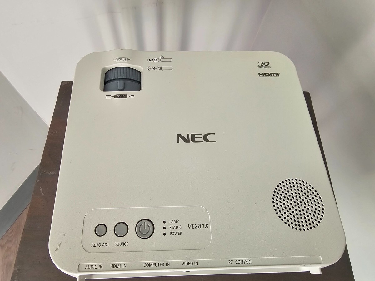 NEC VE281X DLP Projector NP-VE281X 3D Lumens HD HDMI 1080i | eBay