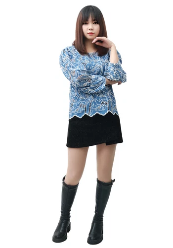 DAZCOS Women’s Round Neck Long Sleeve Blue Blouse Loose Fit