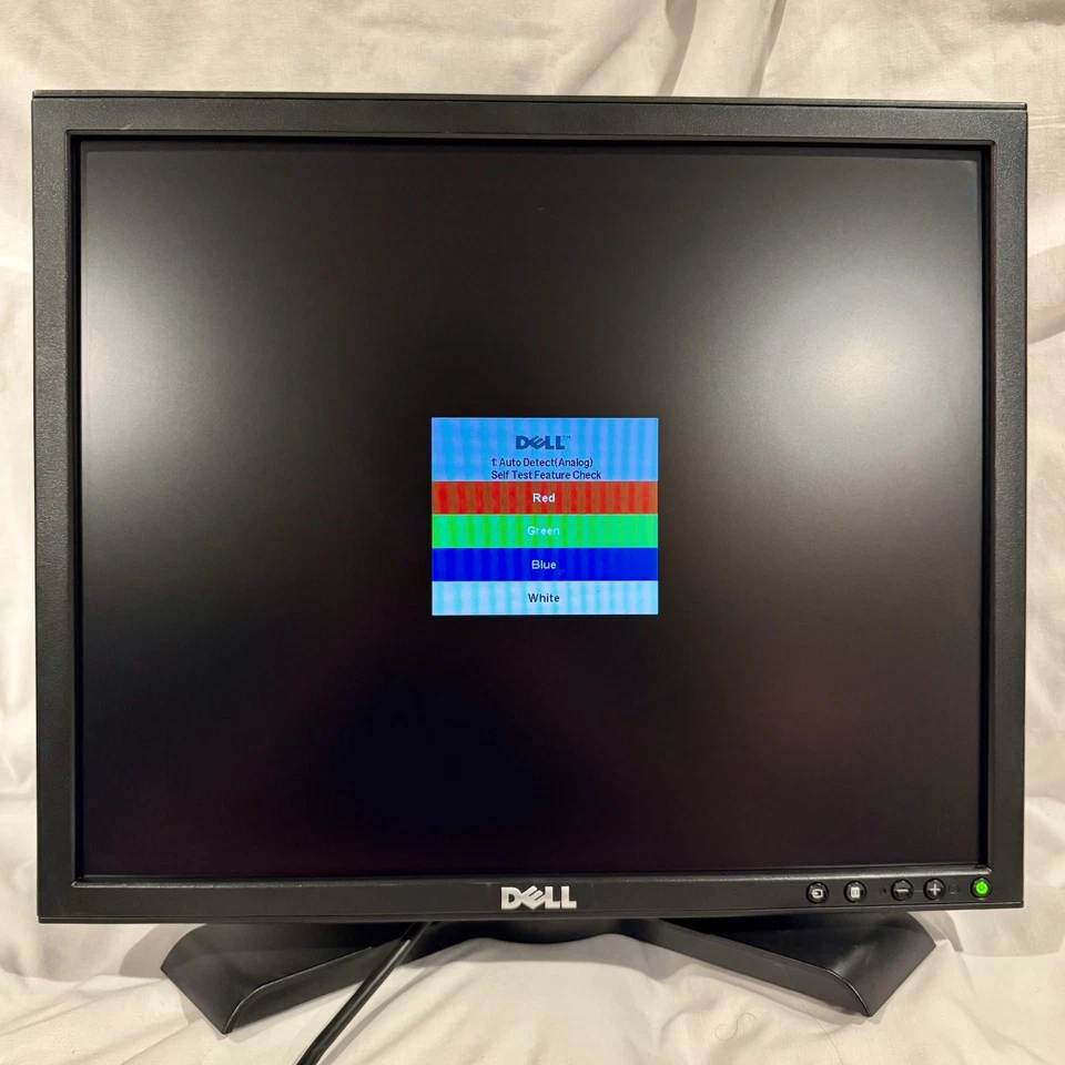 Dell 19 Inch P190st LCD Monitor Adjust Height Swivel Base Button Dismount TESTED - Image 3 of 4