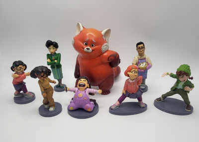 Disney Turning Red Set 8 Figuren Mei Lee Red Panda Ming Miriam Jin Abbey