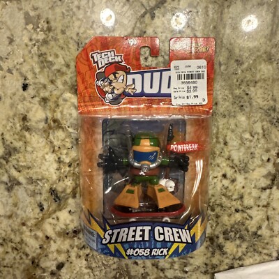 2008 Tech Deck Dude # 058 GREEN RICK Street Crew SEALED POINTBREAK