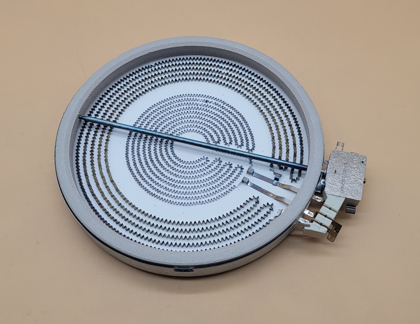 Genuine Cooktop Thermador Surface Element Part#5650005370