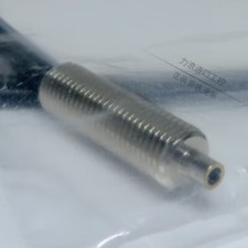 OMRON Fiber Optic Sensor E32-CC200