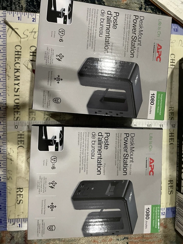 2X APC by Schneider Electric SurgeArrest 6-Outlet Surge Suppressor/Protector - Image 3 of 4