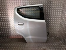 Porte arrière et accessoires Nissan PIXO