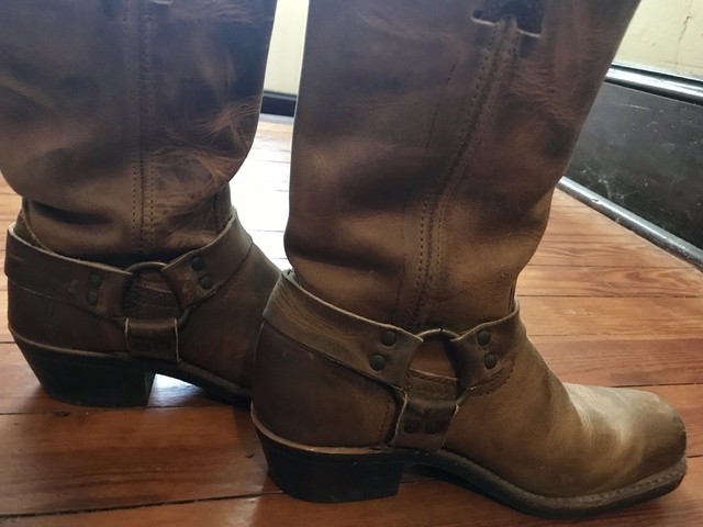 frye harness boots womens