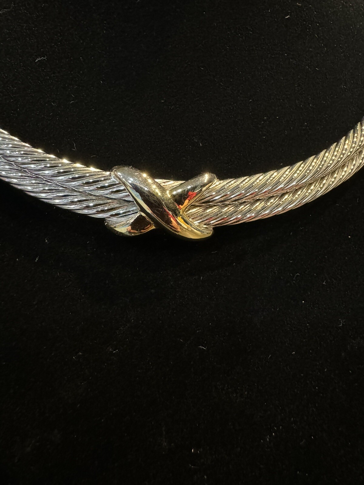 Silvertone Solid Twisted Cable Triple X  Choker &… - image 2