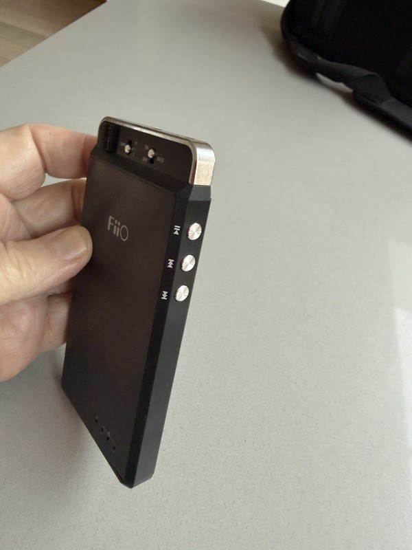 Fiio Kunlun E18 DAC USB Headphone Amplifier And Battery Bank