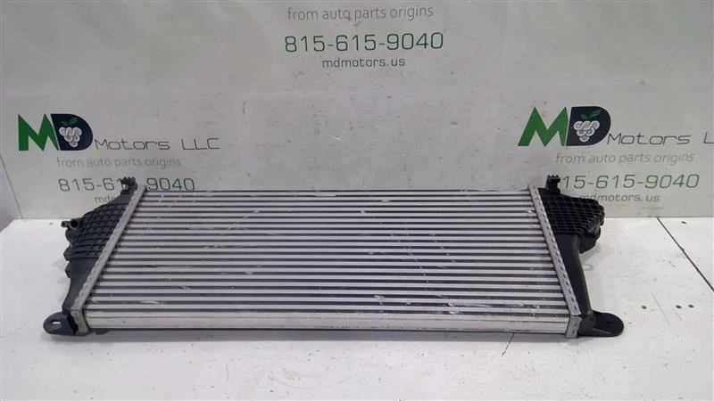 2016-2024 CHEVROLET MALIBU INTERCOOLER ASSEMBLY OEM 85525374 - Image 3 of 4