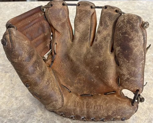 Vintage 1950s Wilson Leather Baseball Glove Jim Busby Mitt A2370