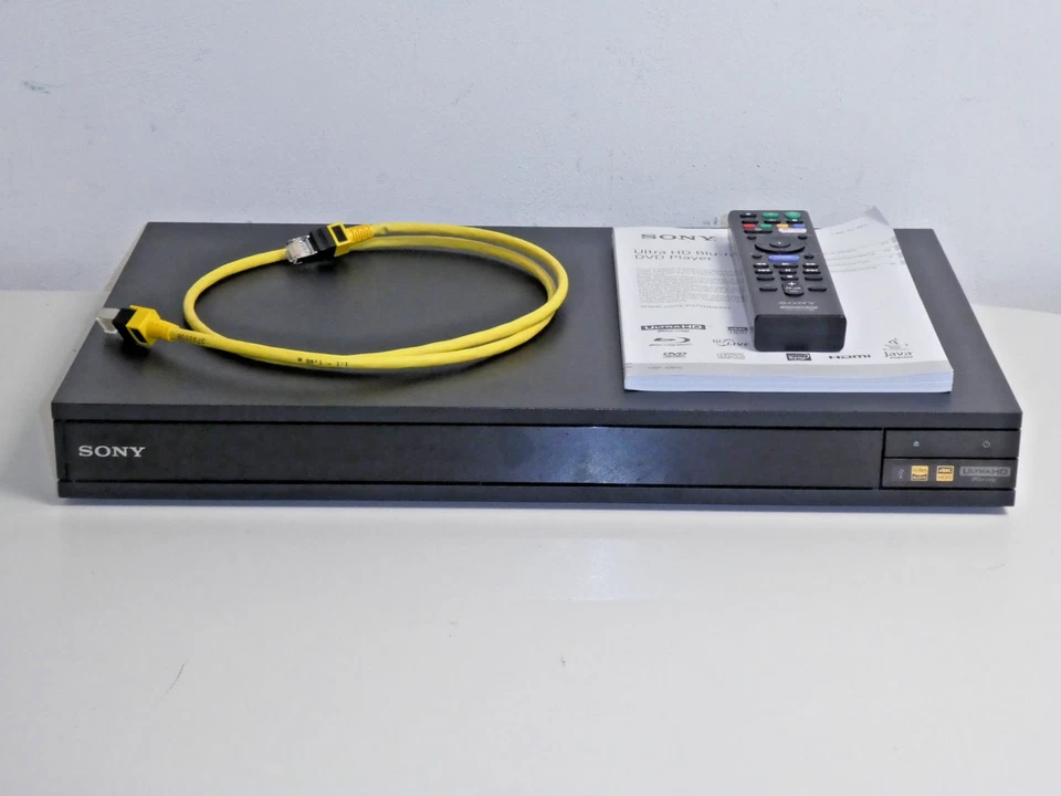 Sony UBP-X800 High-End 4K UHD Blu-ray Player inkl. FB&BDA, 2 Jahre Garantie - Bild 1 von 4