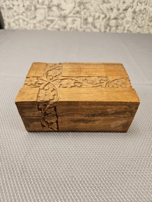 Vintage Hand Carved Wood Box from India, 6x4x2''