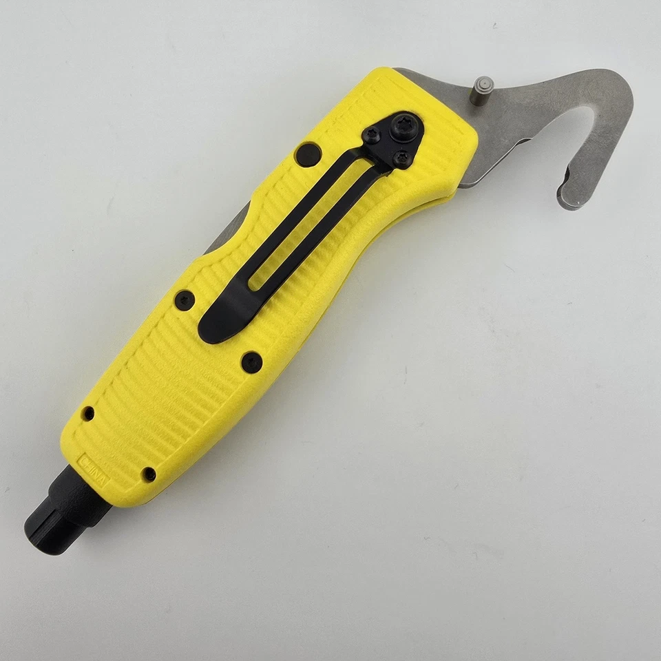 Benchmade Houdini Pro 30200 Emergency Rescue Tool Window Breaker Belt Cutter - Image 2 of 4