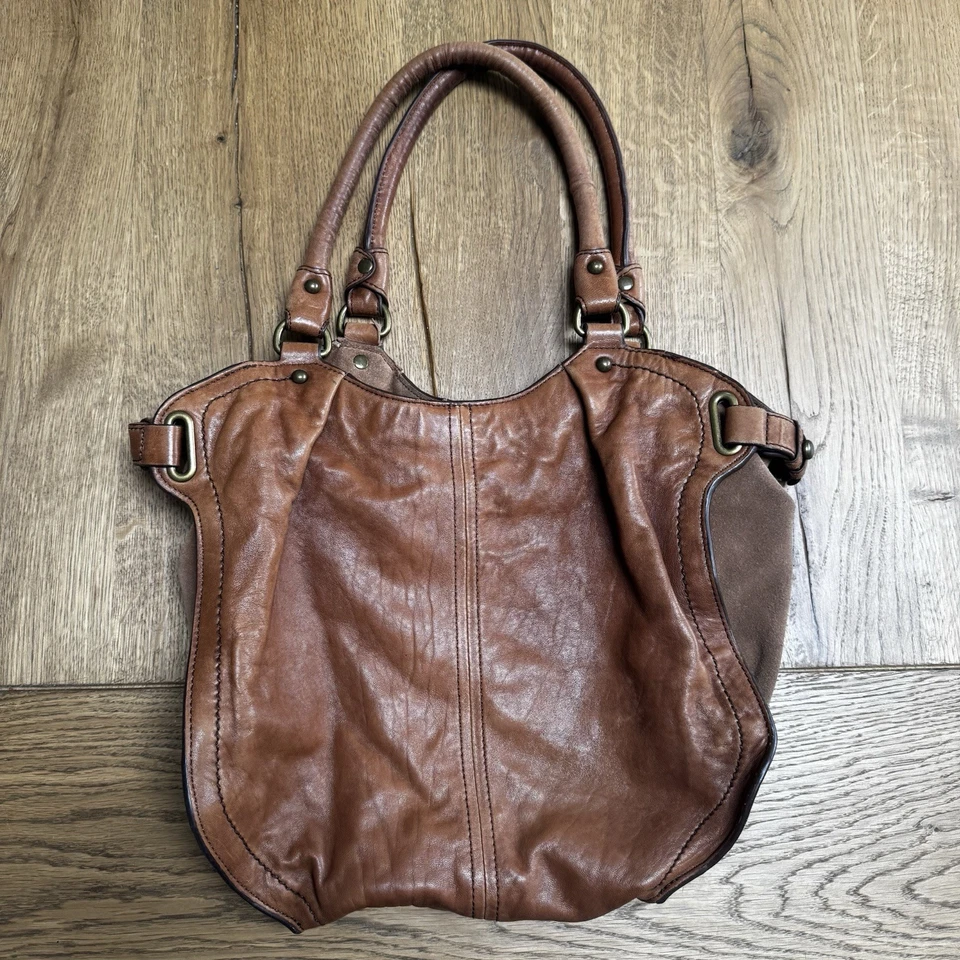 Bolso Hobo de Colección Perlina Cuero Marrón y Gamuza - Usado - Estilo Clásico Foto 2 de 4