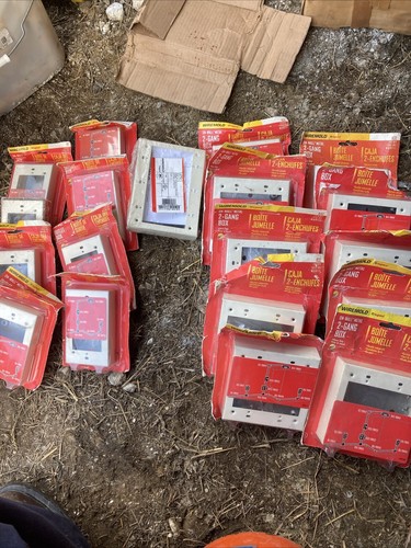 8 Wiremold Ivory Steel Outlet Box And 10 2 Gang Boxes. NOS