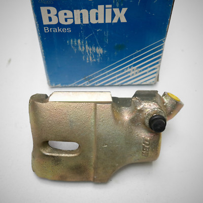 Ford Fiesta I etrier de frein Stop S50573 sans consigne