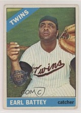 2015 Topps Originals Buybacks Earl Battey #1966-240 0b0