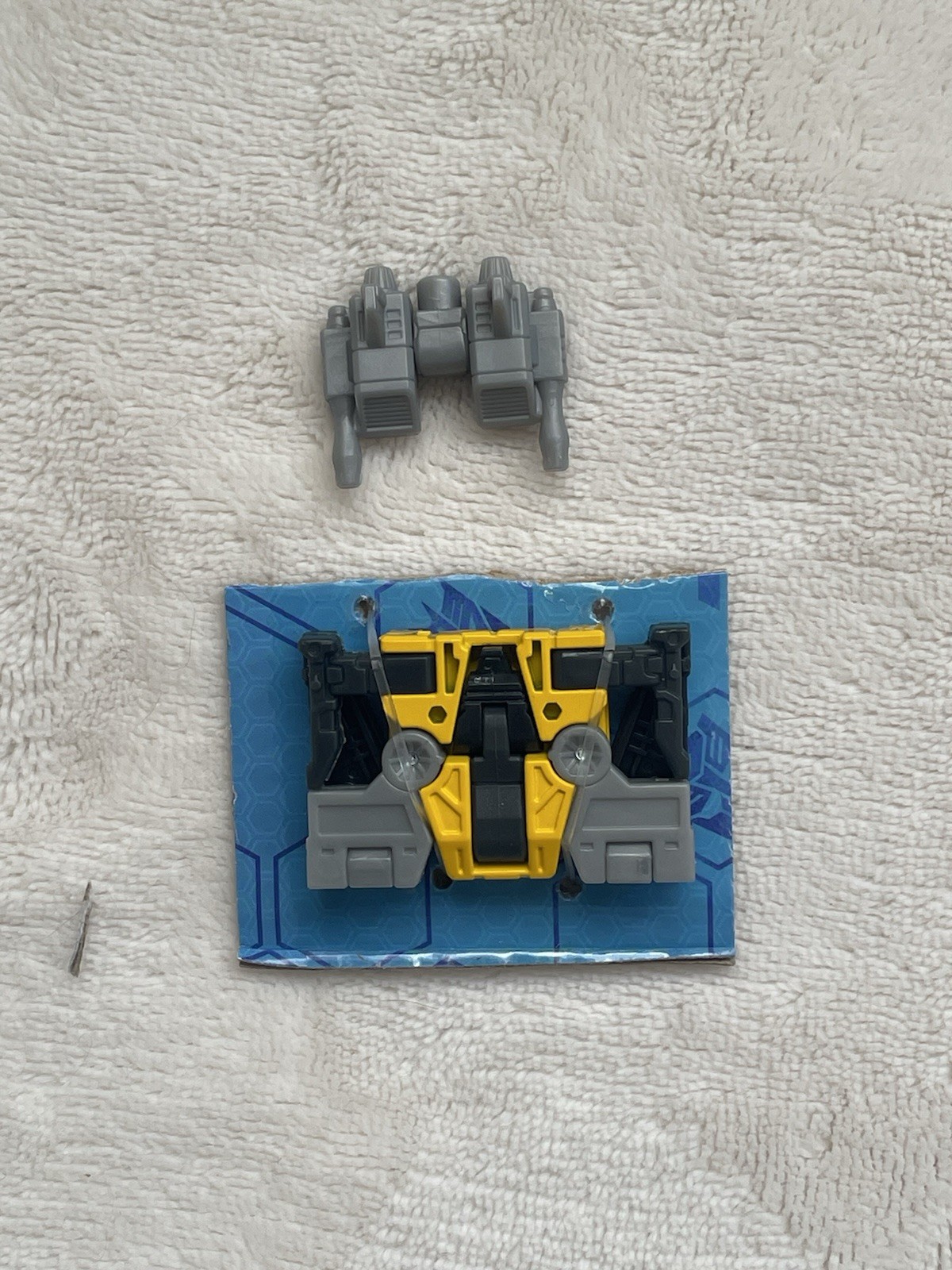 Transformers Studio Series 86 Leader Class Soundwave (Buzzsaw ONLY)