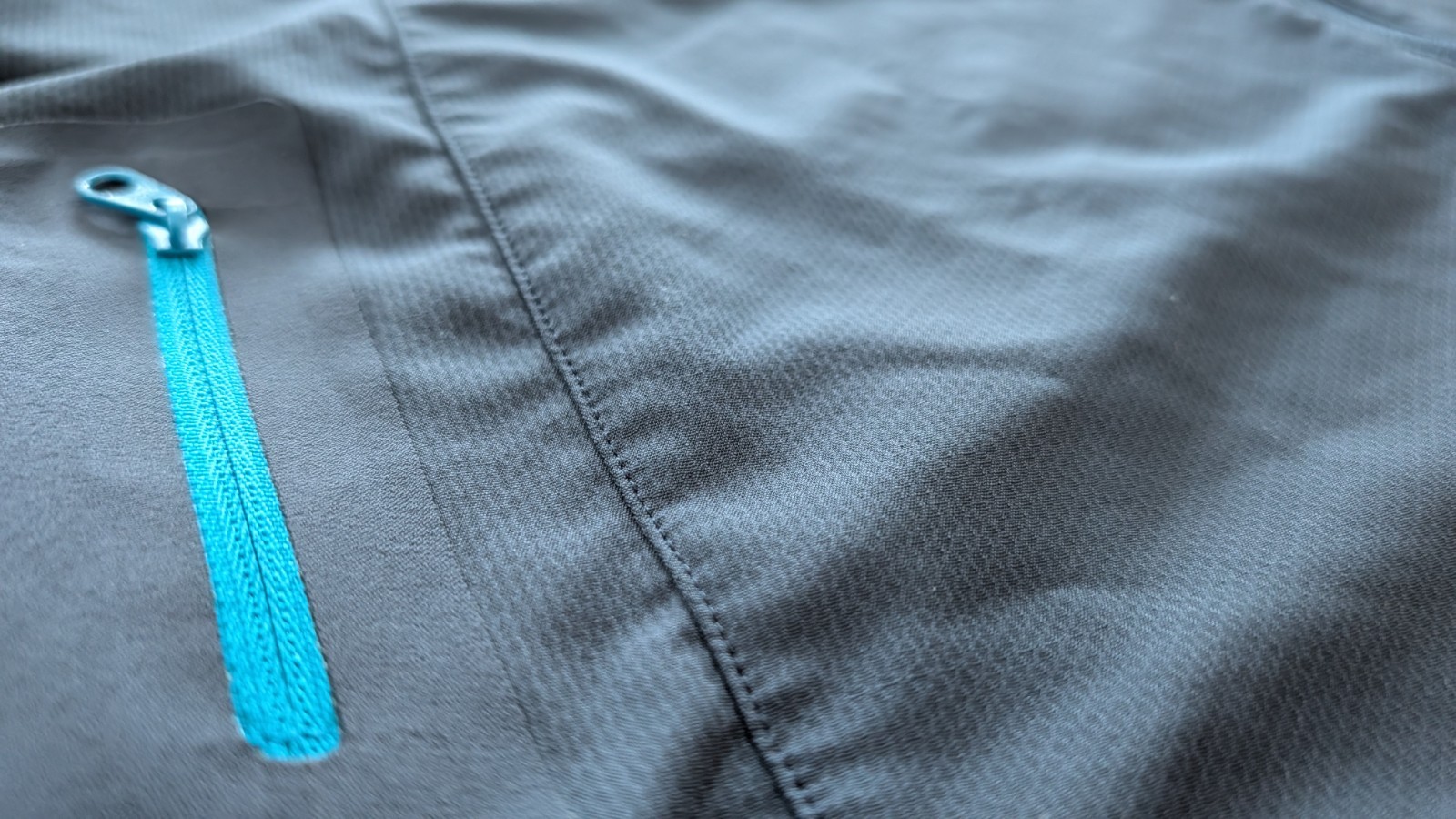 Arc'teryx Accelero Large Softshell Lightweight Ou… - image 12