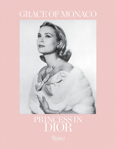 Grâce de Monaco : Princesse en Dior