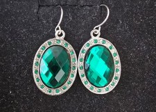 Vintage Style Green Statement Earrings Oval Faceted Crystal Drop Dangle Silver