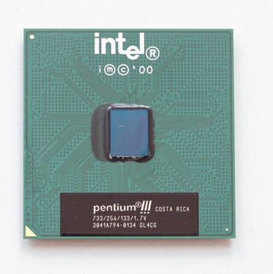 Socket 370 CPU - Intel Pentium III 733 - 733Hz - SL4CG - TESTED - NO TARIFF  