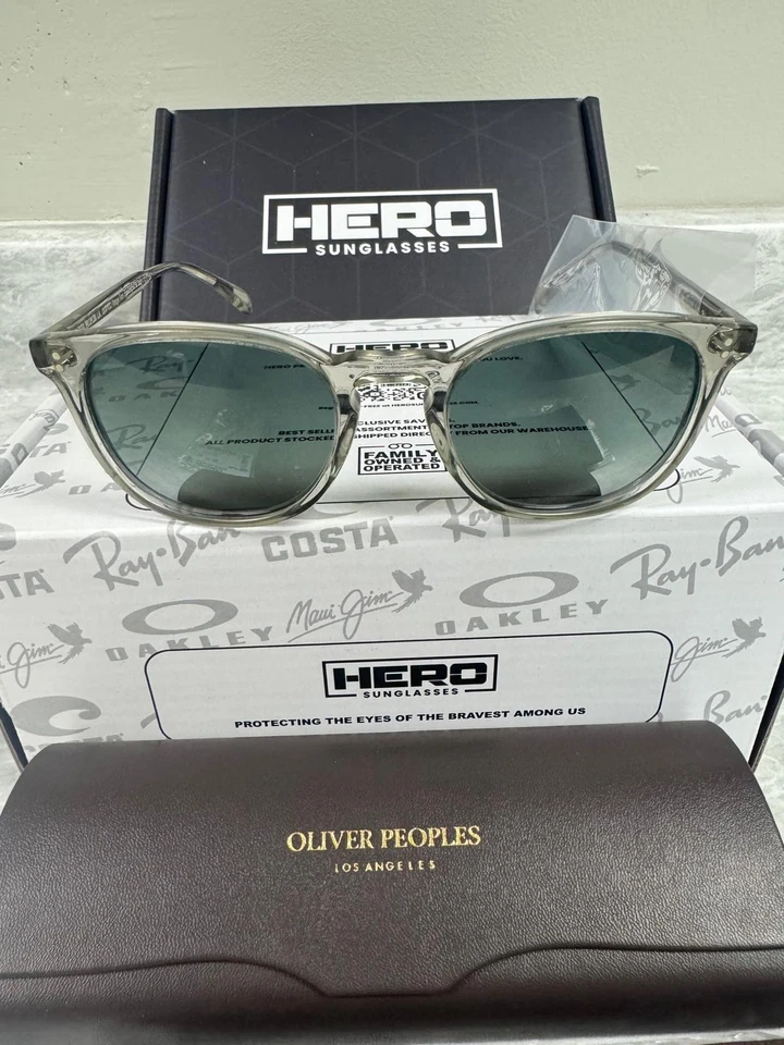 OLIVER PEOPLE | NUEVO | RORKE LARGE | 5509SU 1753R8 | 49 | SICÓMORO | ÍNDIGO Foto 3 de 4