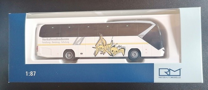Rietze 73825 - 1/87 Neoplan Tourliner '16 Traffic Academy - New