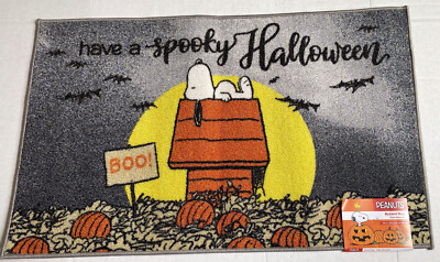 Peanuts Snoopy Halloween Pumpkin Decorative Accent Rug Mat 20X32  Doghouse NEW