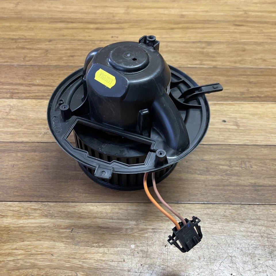 Conjunto de ventilador de motor soplador de climatización Volkswagen/Audi 2010-2014 1k1820021 OEM Foto 4 de 4