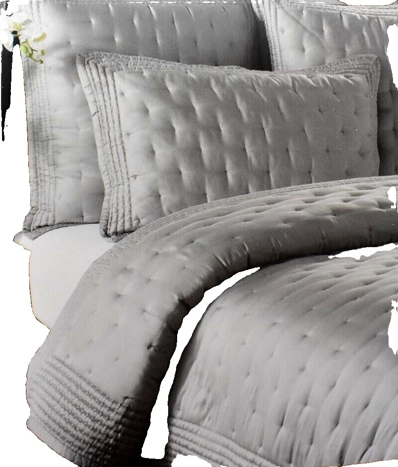 Donna Karan King Quilts