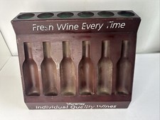 Vintage Weinglas und Flaschenregal - Display