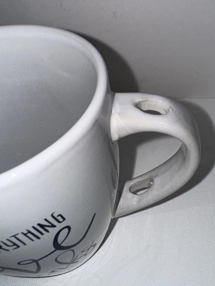 Taza “In Everything Give Thanks” Blanco Azul Taza de café Taza con soporte para cuchara 4 pulgadas Foto 4 de 4