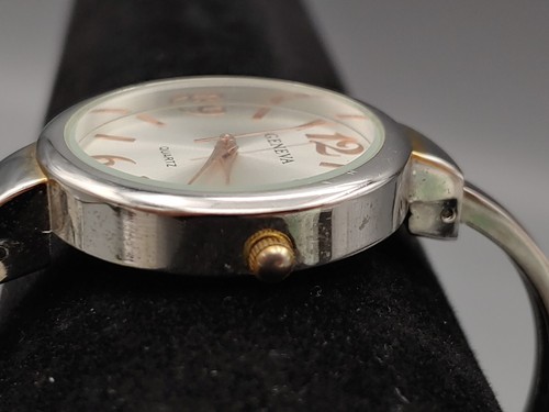 VTG Geneva Silver Tone Rose Gold Indices Women’s Cuff Watch 35mm 31023KOLF353-11 - Picture 6 of 13