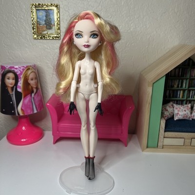 Ever After High Tea Party Apple White Nude Doll