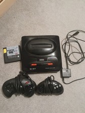 Sega Mega Drive II PAL Console 2 Controllers UNTESTED -NO POWER SUPPLY