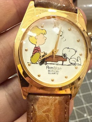 Vintage Armitron Snoopy Watch Peanuts ** RARE HTF ** Vintage Armitron Snoopy Peanuts Mens Watch 32mm Gold Tone  main image 4