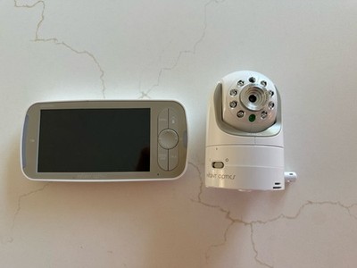 Infant Optics DXR-8 PRO Digital Voice & Picture Baby Monitor, Infrared Vision