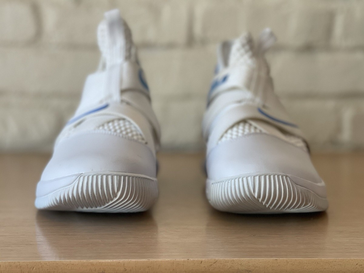 Men’s Nike Lebron Soldier XII Basketball Shoes White/Blue - Size 12 Nike LeBron Soldier 12 TB Men 9.5 White UNC Blue Athletic  main image 2