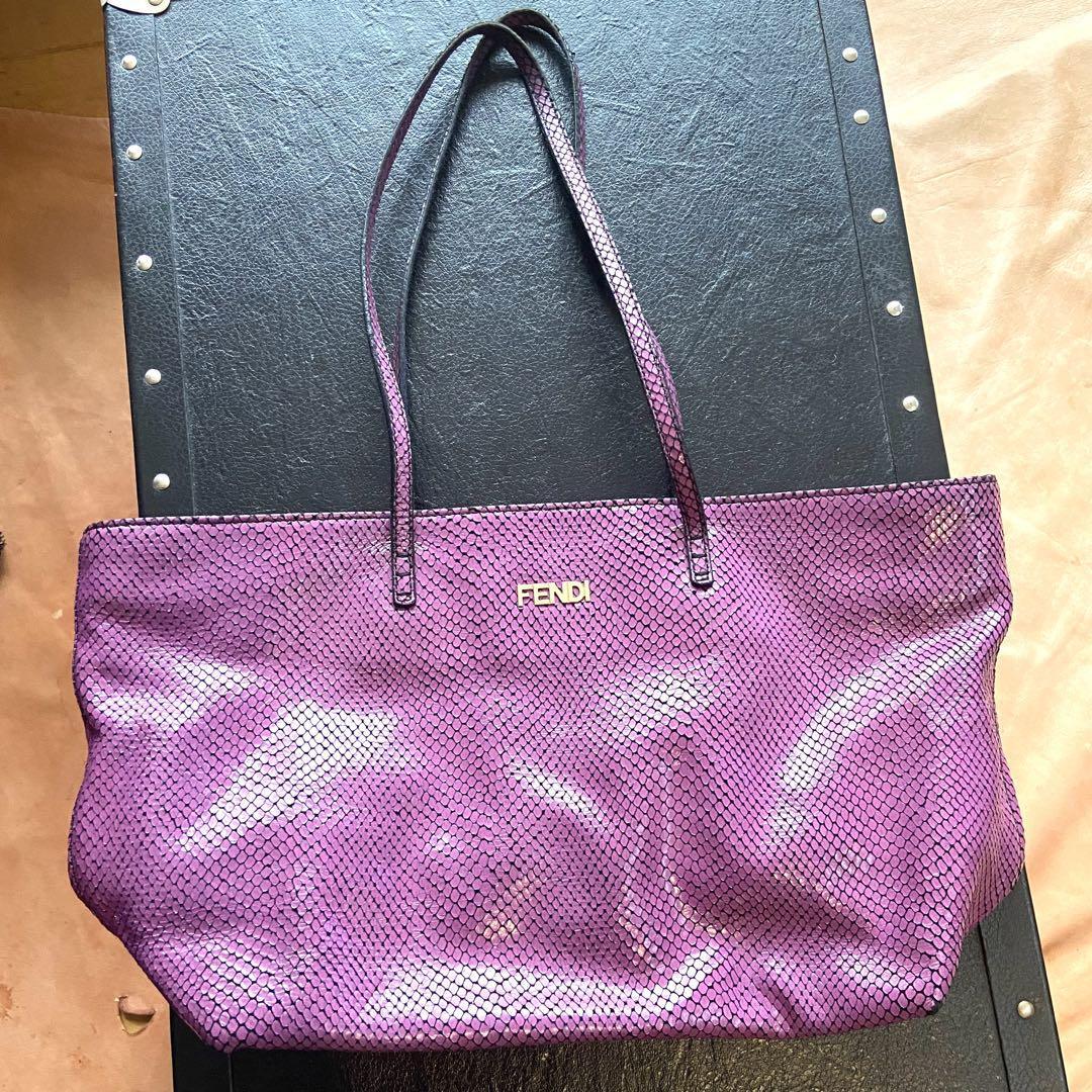 Authentic FENDI tote bag in good condition, pattern, purple
