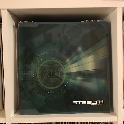 DJ Red    Near Earth / U Got Me 12  Drum and Bass Vinyl Stealth Recordings 2001