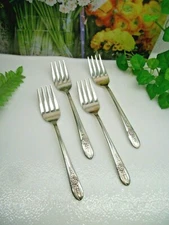4  International  Wm Rogers   TRIUMPH   Silverplate   6"  Salad Forks  1941