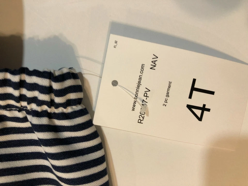 NUEVO CON ETIQUETAS 2 piezas. Conjunto de marinero Bonnie Jean para niñas pequeñas azul marino y blanco talla 4T Foto 4 de 4