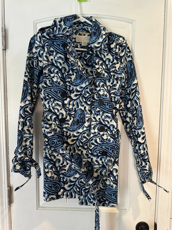 MICHAEL Kors Blue Paisley Print Belted Short Trench Coat MS52H971PJ - MSRP $225 - Image 3 of 4