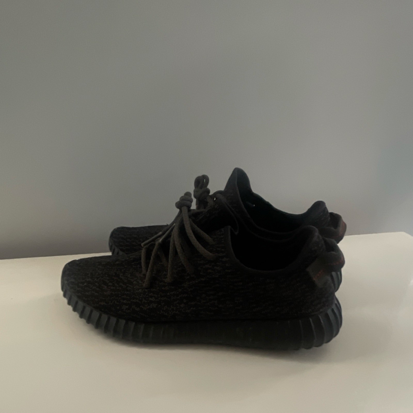 adidas Yeezy Boost 350 Pirate Black Men's Low Top Sneakers Lace Up Black thumbnail 4