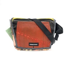 Borsa a tracolla FREITAG F12 Dragnet inutilizzata materiale riciclato multicolore