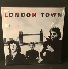 Wings - London Town Vinyl LP 1978  Paul McCartney SW-11777 Poster Shrink VG++