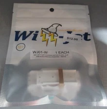 A WIZZARD WHITE T JET CHASSIS (NEW GEAR PLATE)